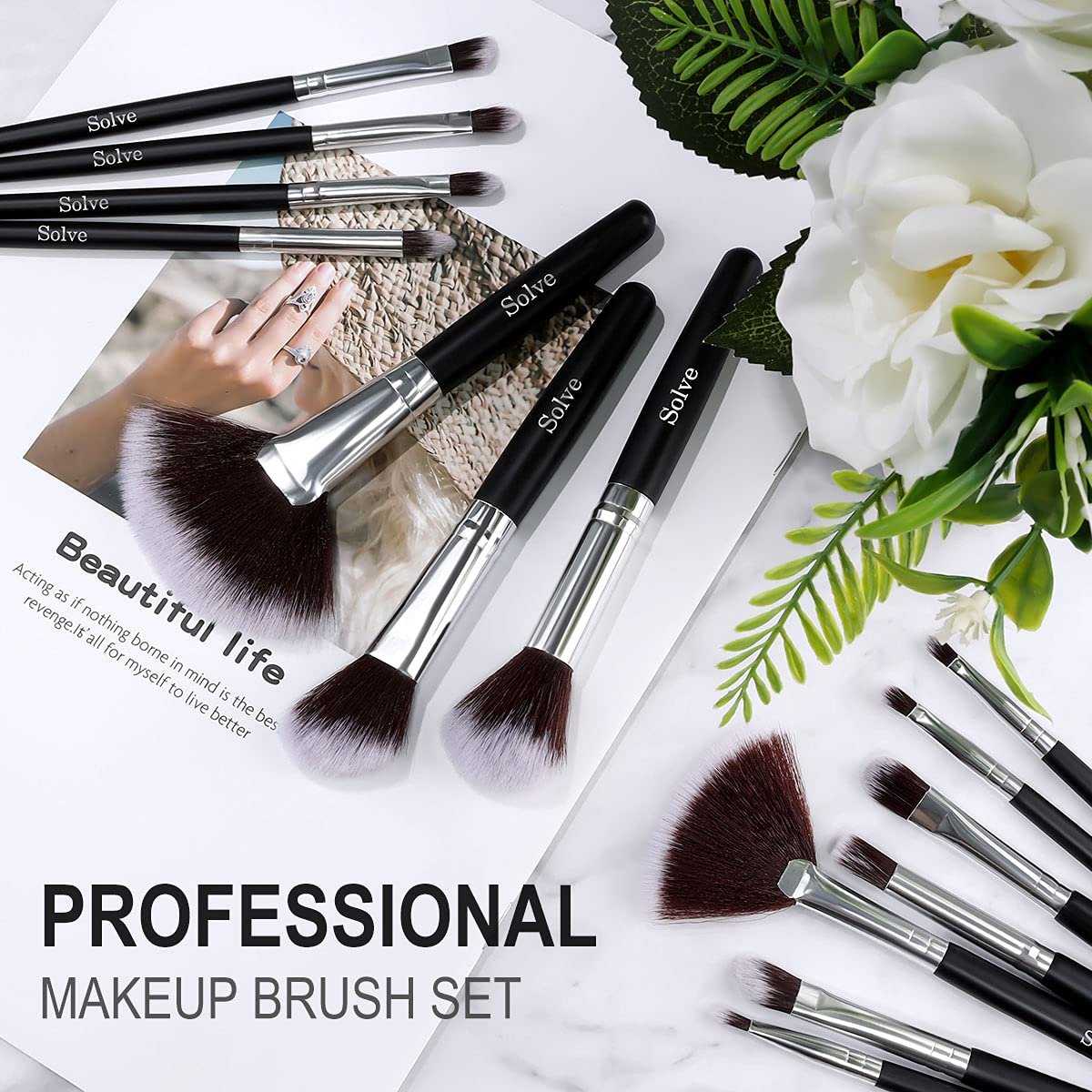 32-Piece Professional Makeup Brush Set – Black Wooden Handle Cosmetics Brushes for Face & Eye Makeup