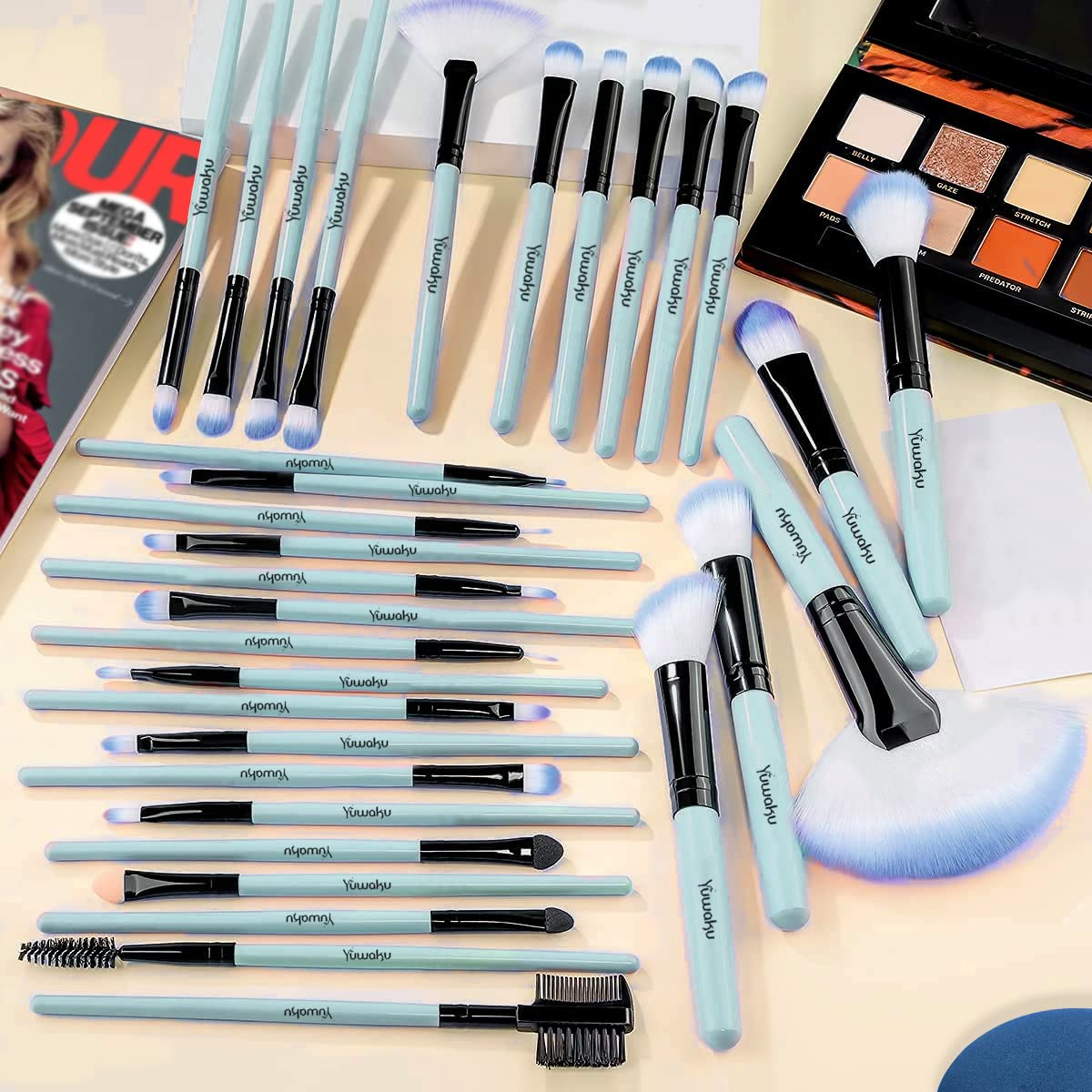 32-Piece Blue Premium Makeup Brush Set – Foundation, Blending, Eyeshadow, Eyeliner & More with Travel Makeup Bag