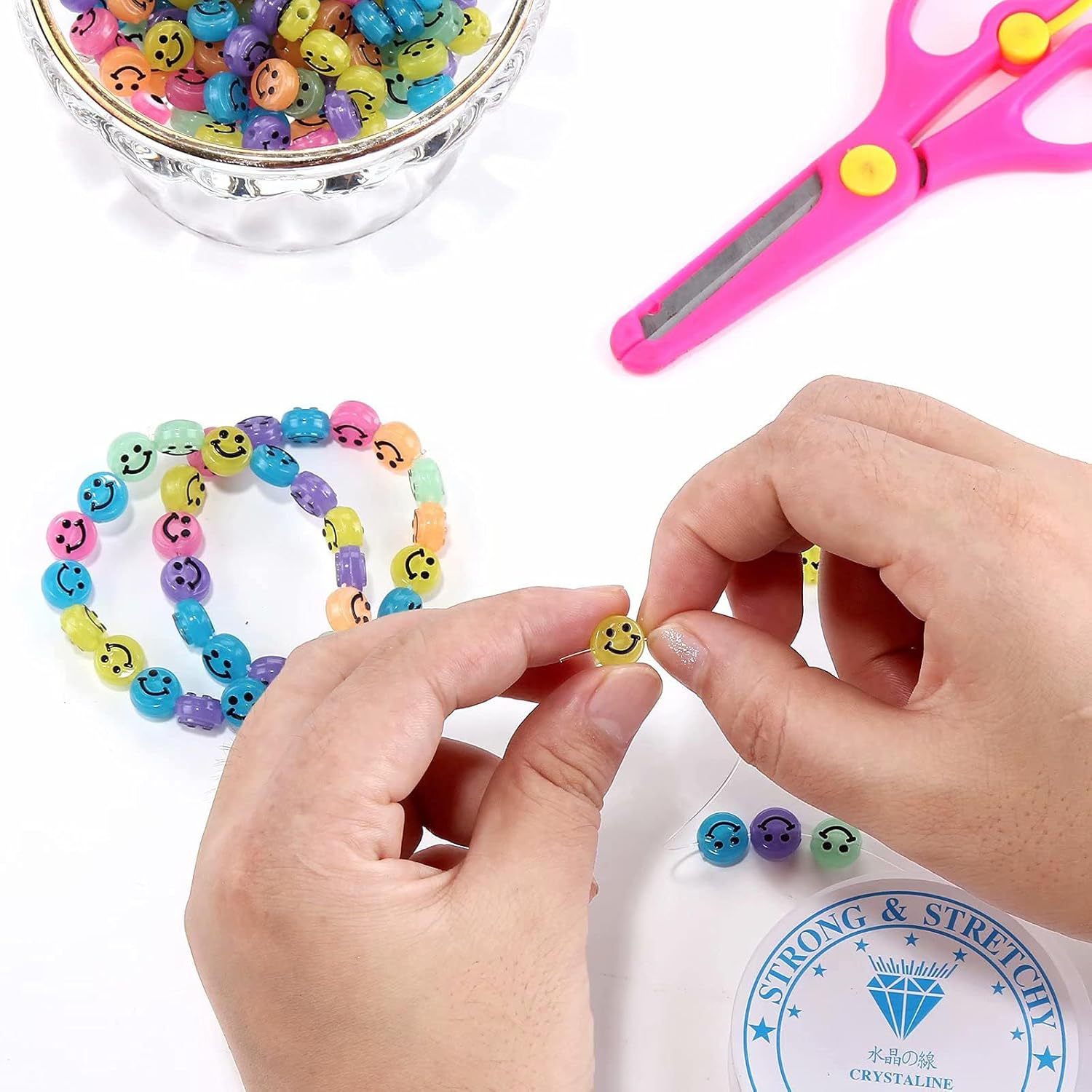 100pcs Luminous Smile Face Beads – 10mm Acrylic Spacer Charms for Jewelry Making